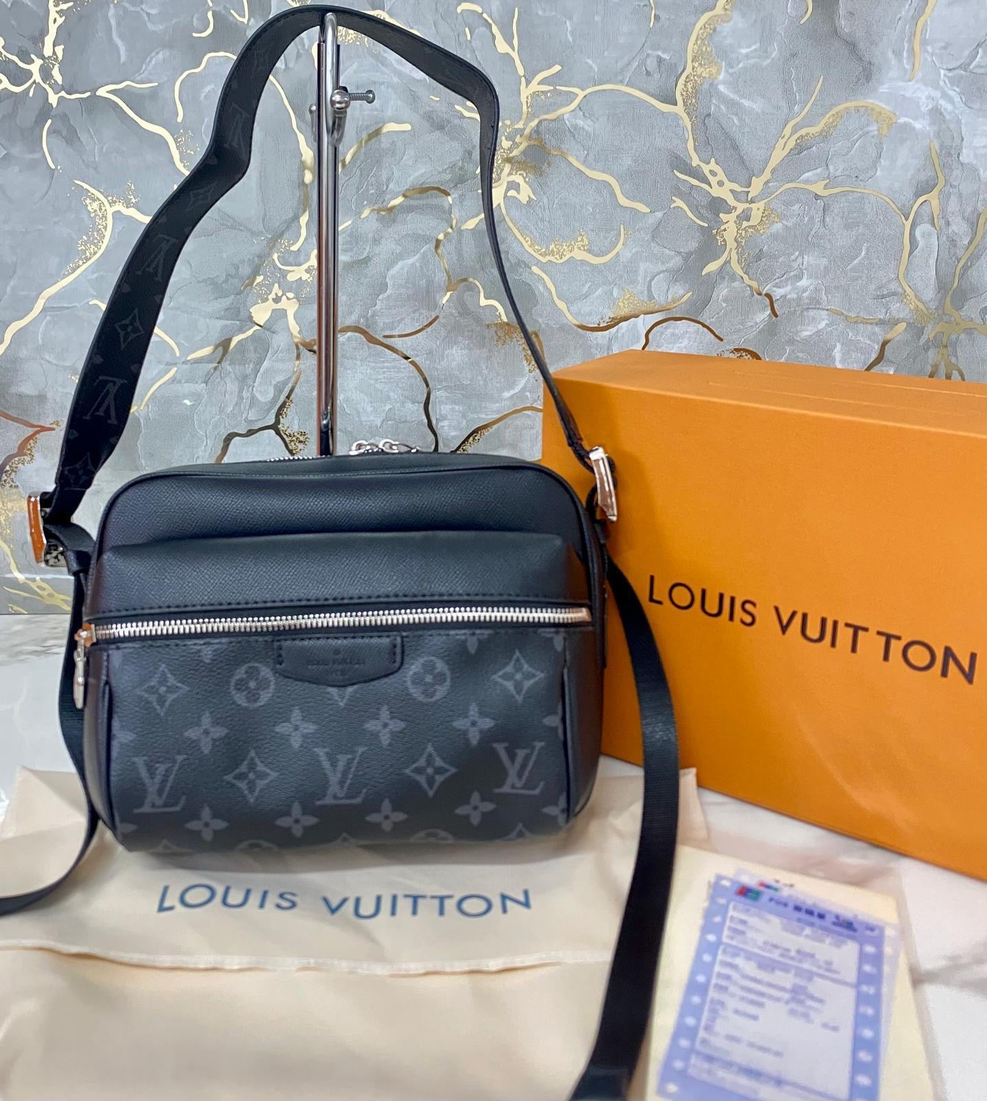 BORSELLO LOUIS VUITTON
