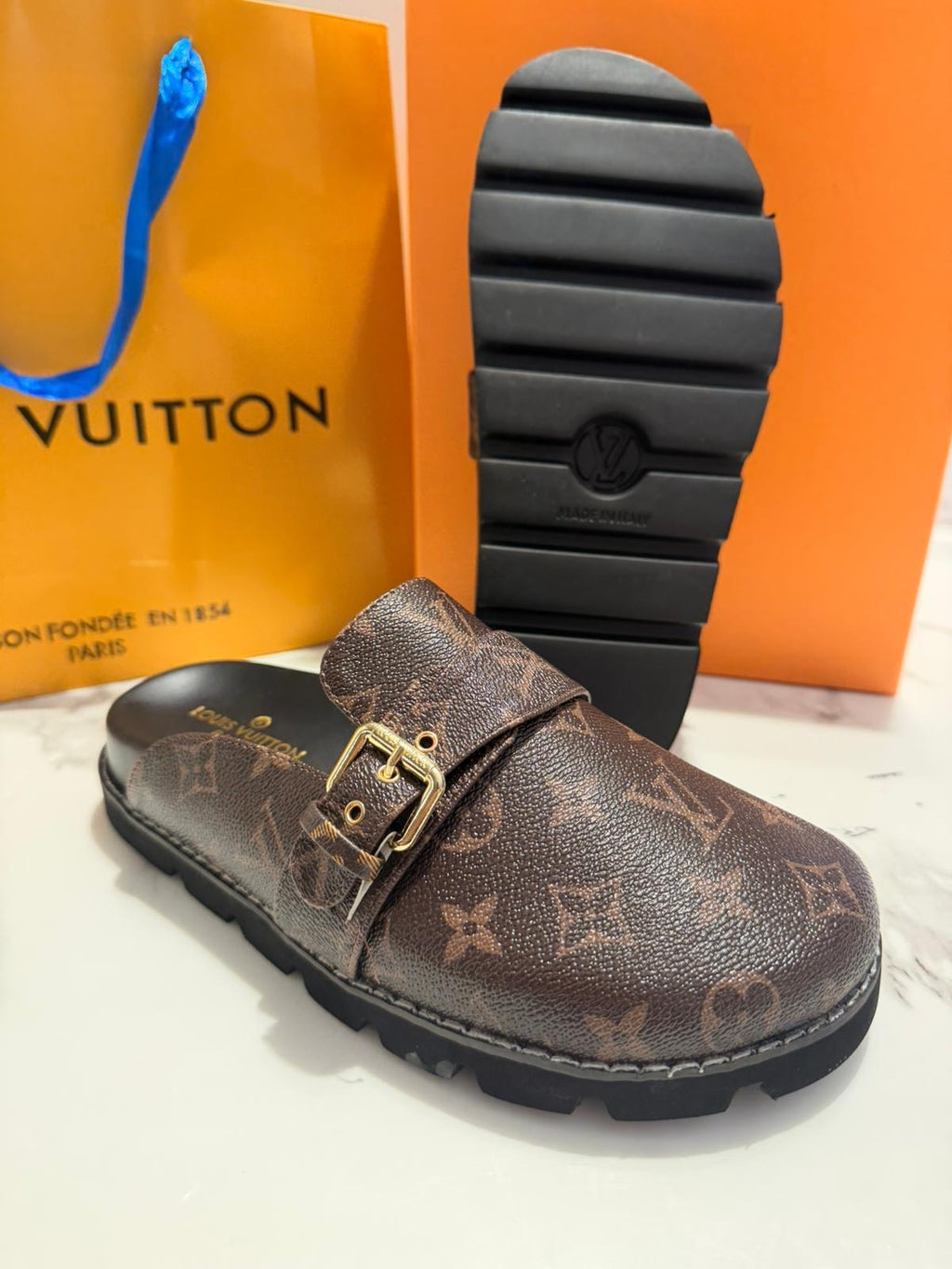 CIABATTE LOUIS VUITTON