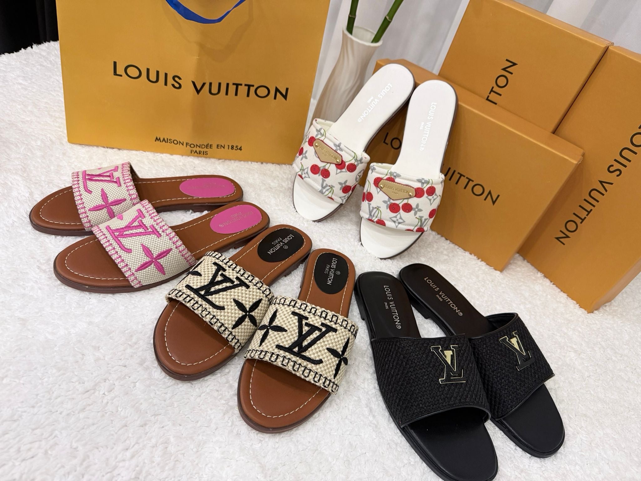 CIABATTE LOUIS VUITTON